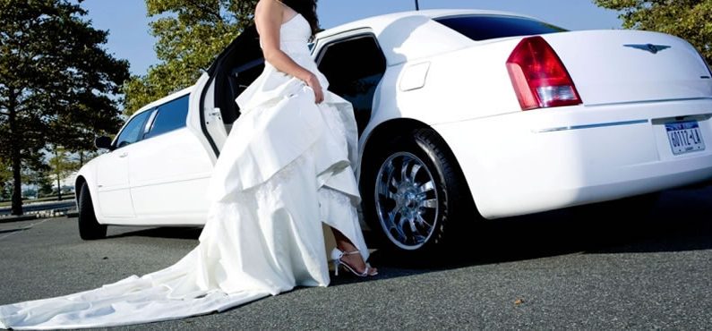 bride-white-limo